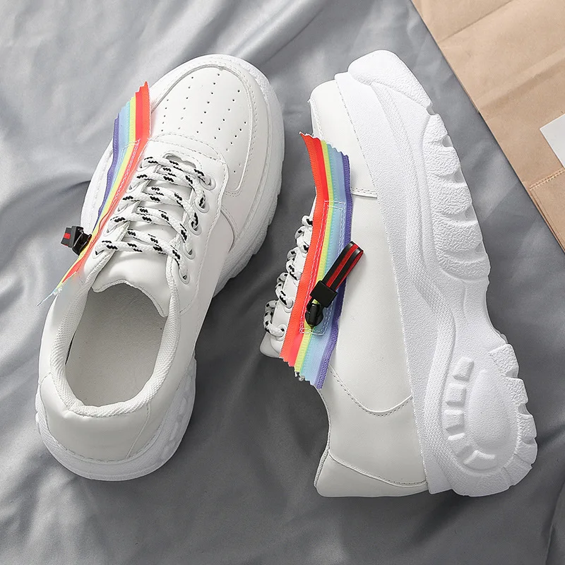 Женские кроссовки на массивной платформе Вулканизированная подошва