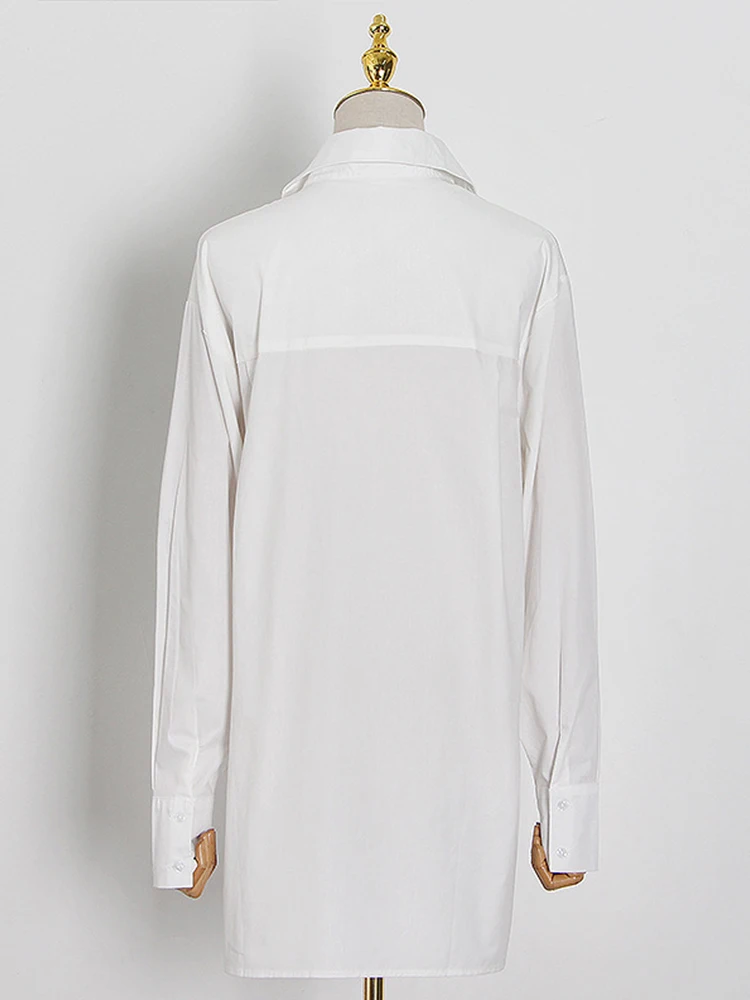 

Free shipping Personality Multiple wearing methods Cotton Breathable Irregular Loose Shirt Ladies Autumn New Fashion All-match