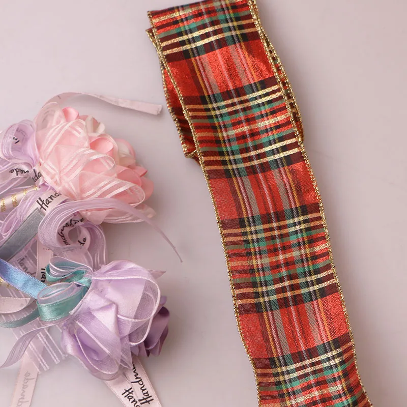 5 ярдовая лента 6-6,3 см с железно-красной клетчатой печатью для декорации рождественских вечеринок и подарков.