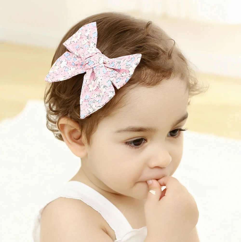 

2PC Pure and Fresh Bow knot Girls Hair Grips Sweet Cloth Art Small broken flower Girls Hair Grips Hair Accessories Head Wear