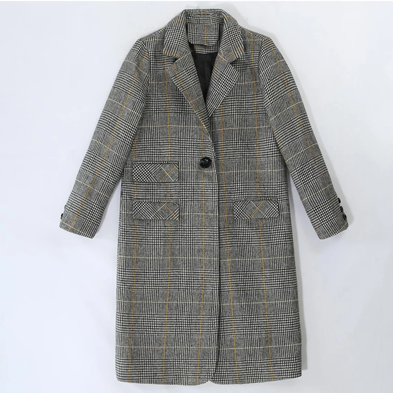 Женское шерстяное пальто средней длины элегантное в полоску с отложным