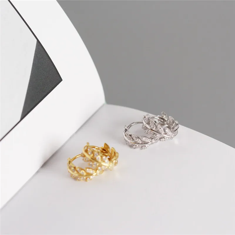 

YGRKLGA 100% 925 Sterling Silver Exquisite Olive Leaf Stud Earrings for Women