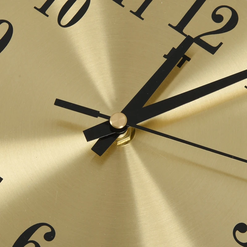 

Wall Clock Diamonds Decorative Round Clock Metal Living Room Decor Quiet Quartz Clocks Modern Minimalist Clocks(Gold)