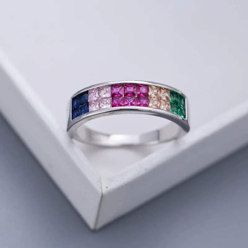 

Кольцо женское из серебра 925 пробы, Радужное, с коробкой