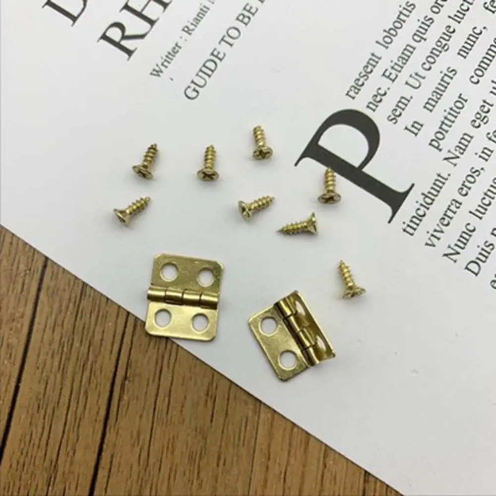 

Mini Metal Crafts DIY Manual BJD Doll Bags Parts Doll Suitcase Box Case Corner Protector Luggage Trunk Lock Box Accessories