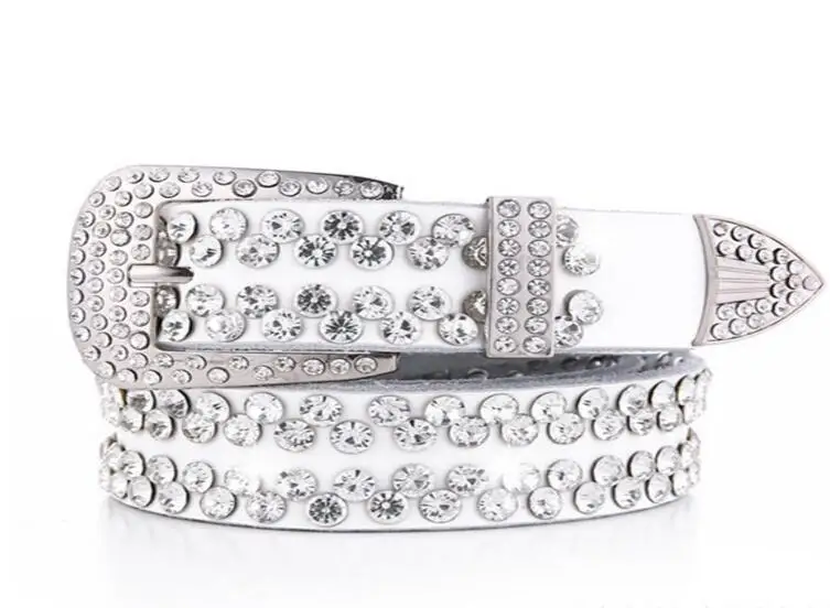 Ремень женский кожаный черного цвета с пряжкой со штырьком 2021 | Аксессуары для