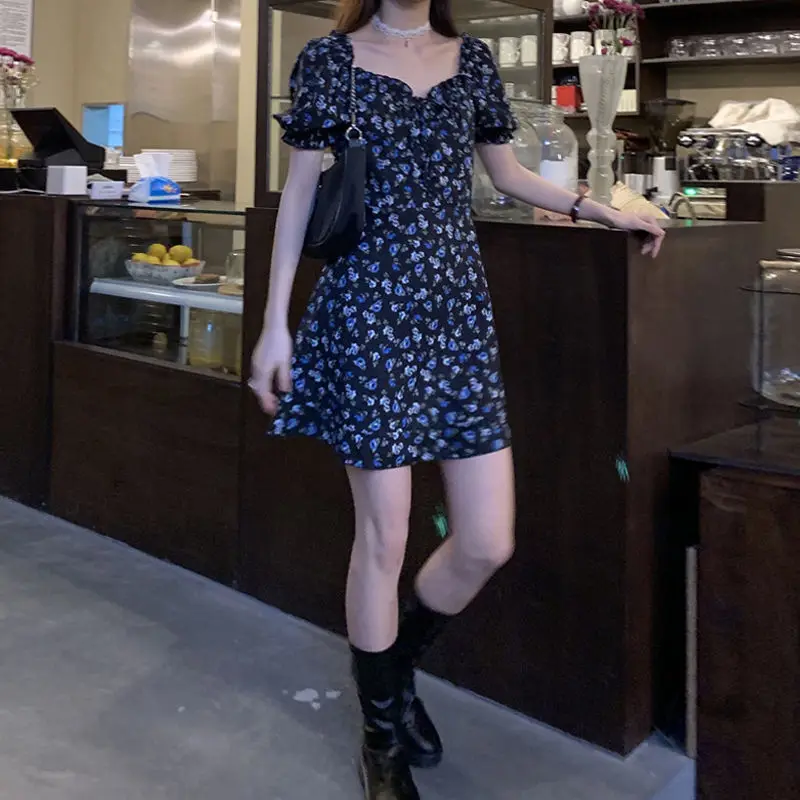 

Retro floral dress 2021 spring new waist down dress