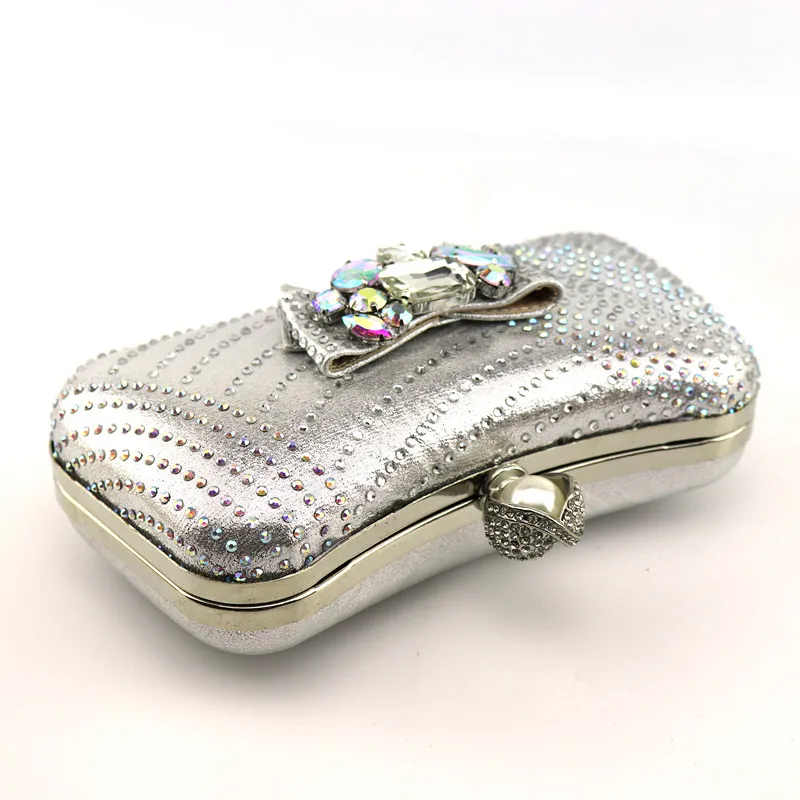 

Minaudiere
