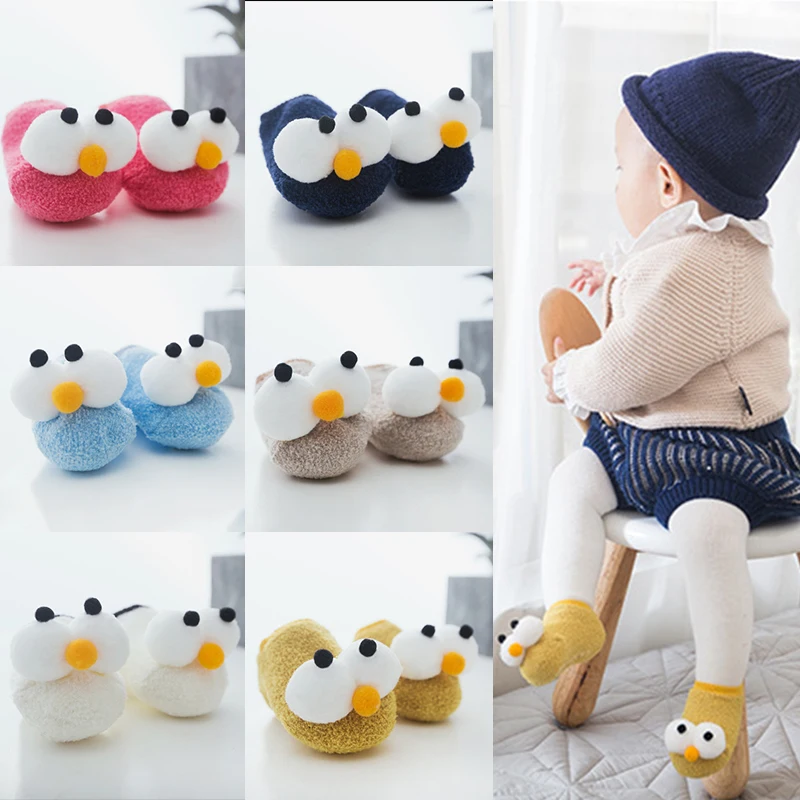 Носочки для новорожденных с мультяшными большими глазами животных на полу зимой для мальчиков и девочек от 0 до 3 лет, с антипрокладочной подошвой и теплыми - "Q30".