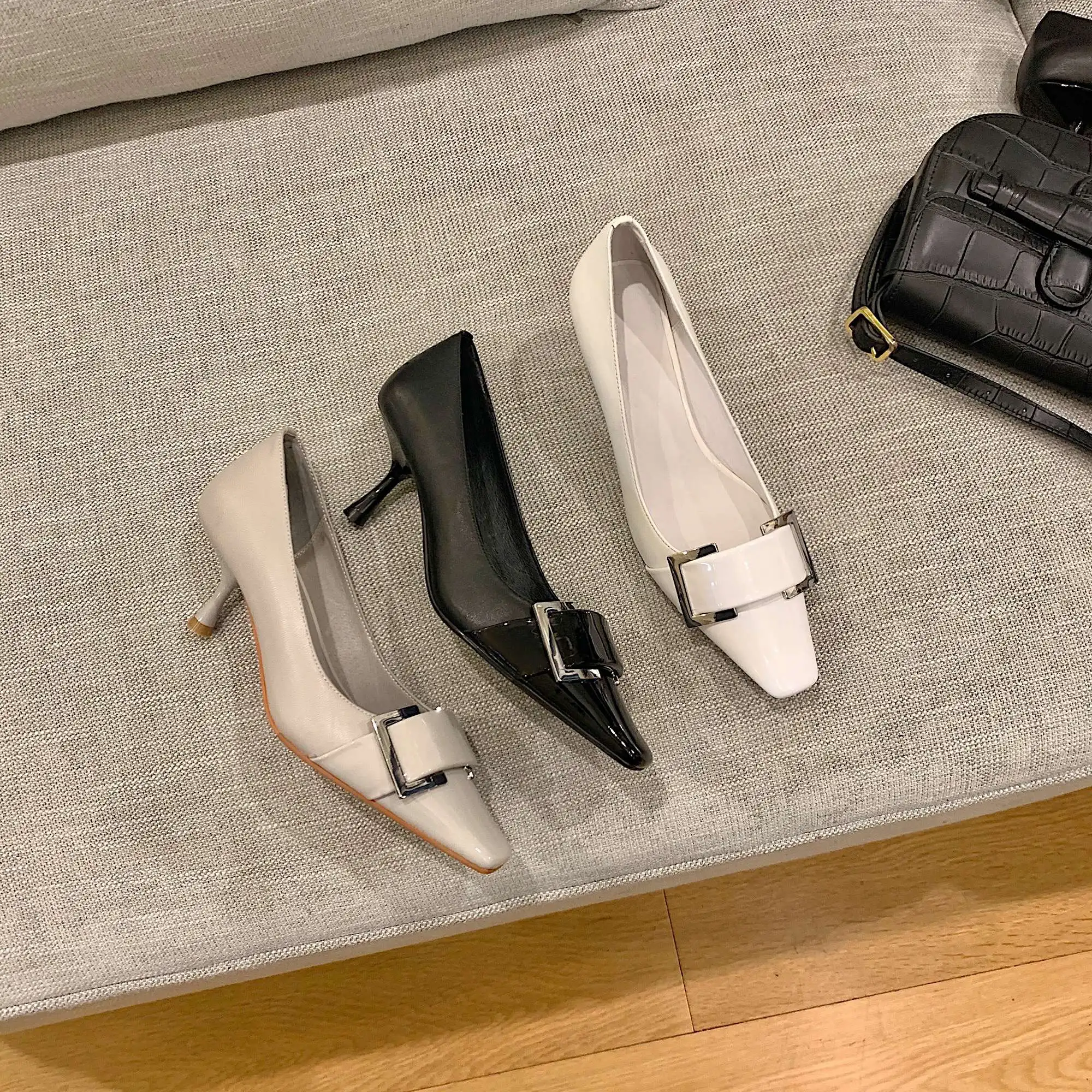 

Krazing Pot genuine leather square toe high heels European style mature young lady daily wear metal decoration women pumps L12