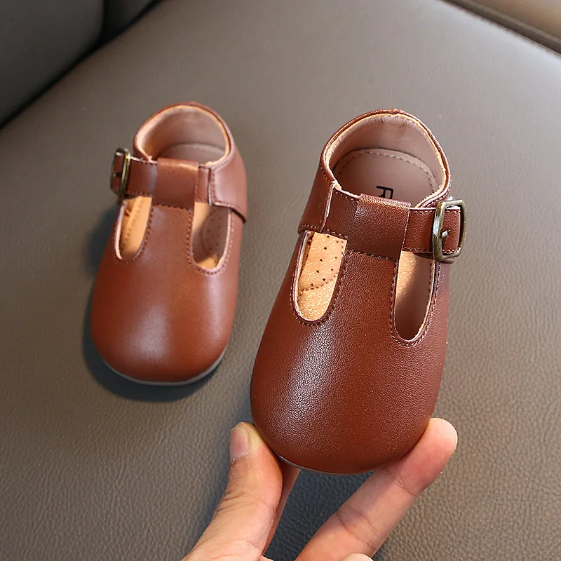Детская кожаная обувь детская осенняя однотонная для девочек с мягкой подошвой