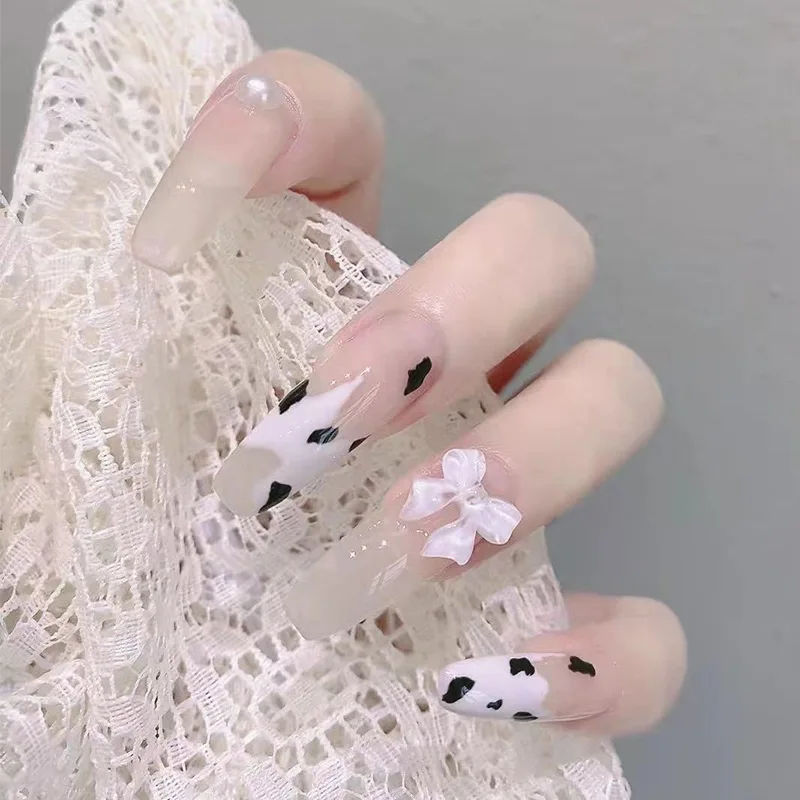 

2021 24pcs Bow Nail Patch Cow Pattern Glue Type Removable Long Paragraph Fashion Manicure Save Time False Nail Patch