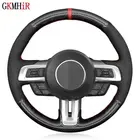 Рука сшитый черный PU углеродного волокна Черная замша чехол рулевого колеса автомобиля для Ford Mustang 2015 2016 2017 2018 2019 2020