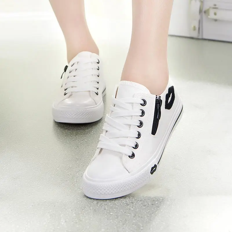 Женские кроссовки на молнии Белые Повседневные парусиновые туфли плоской
