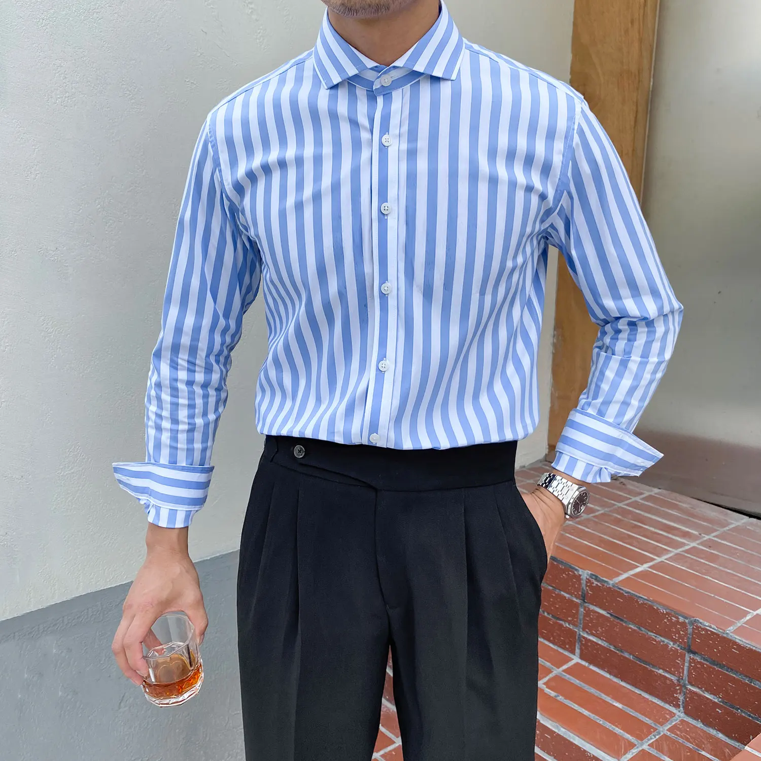 

2022 Spring Autumn New Striped Men Shirt Fashion Casual Long Sleeve Male Dress Social Business Shirt Slim Fit Wedding Shirts V18