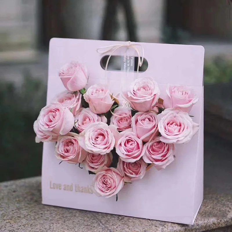 Portable Flower Boxes Handy Gift Bag Kraft Handbag Box Packaging For DIY Wrapping Transparent Heart Shape Party | Дом и сад