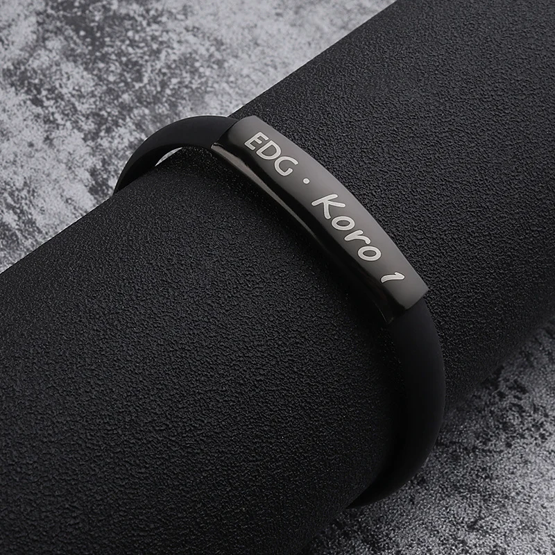 

Hot Selling Creative Mens Titanium Steel Bracelet Fashion Personality Glossy Black Couple Bracelet Small Gift