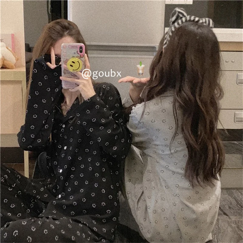 

Cute Smiley Pajamas Suit for Women 2021 New Autumn Soft Outerwear Long-sleeved Trousers Home Wear Two-piece Suit