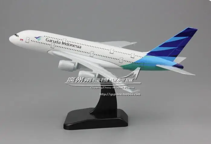 19 см Коллекционная модель самолета Indonesia Airways A380 самолет сплав литой сувенир