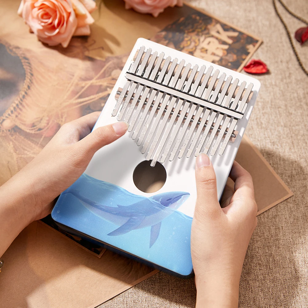 Музыкальная шкатулка Kalimba с 17 клавишами пианино рисунком из ели и дерева