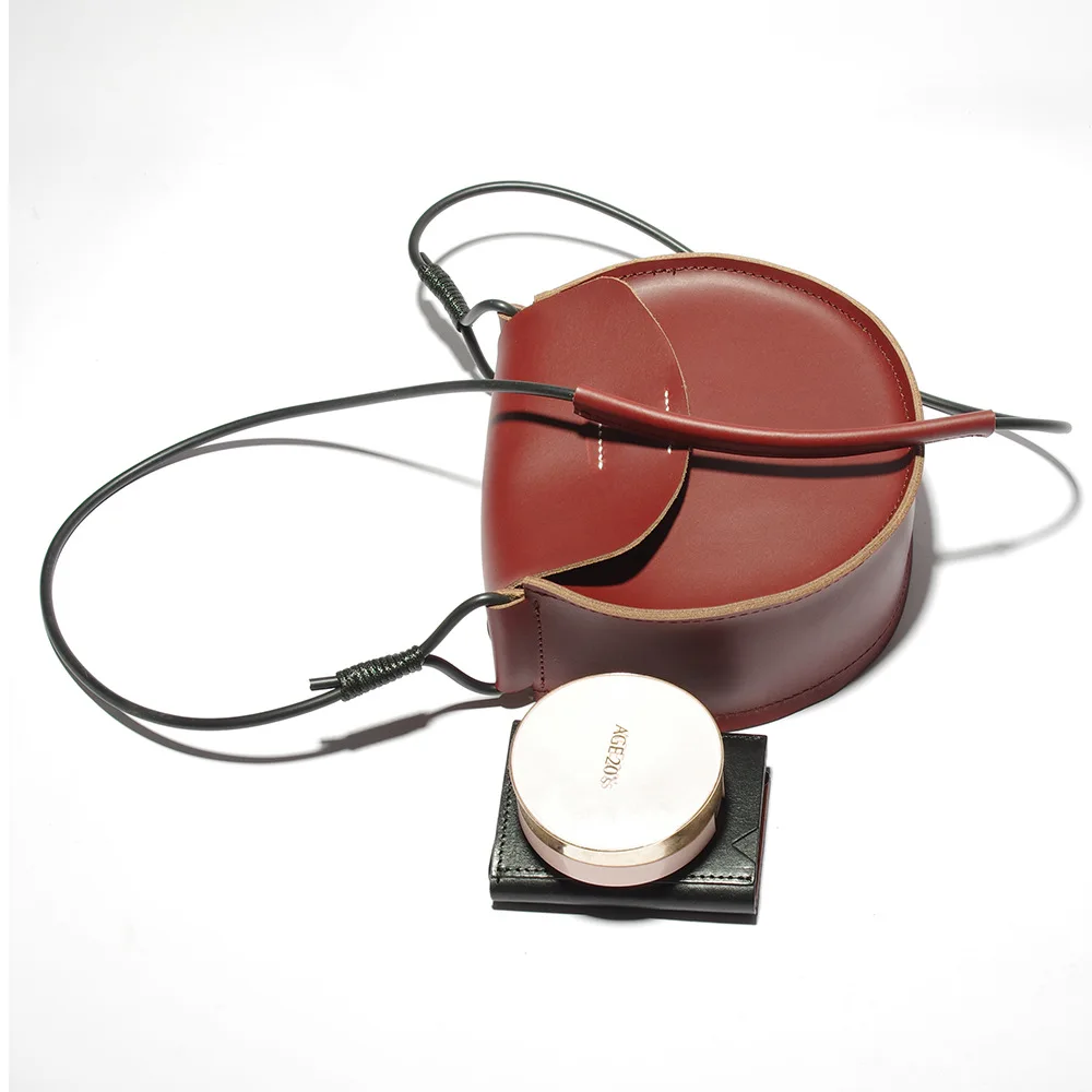 

women bag Korean Genuine Leather Saddle Casual Solid Hasp purses Simple style ladylike bag designer Mori girl