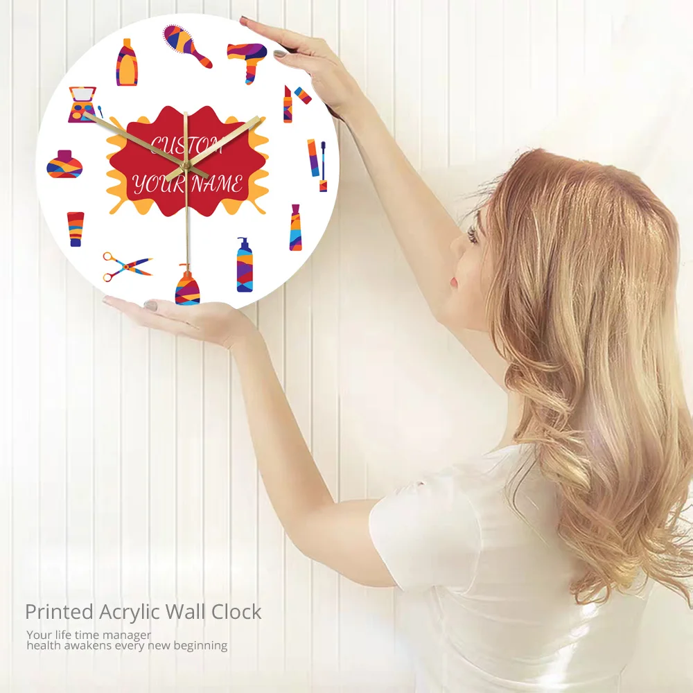 Часы настенные из акрила бесшумные для салона красоты |