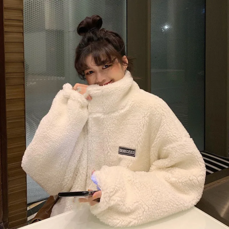 Женская зимняя белая куртка из искусственного меха овечьей шерсти милое пальто
