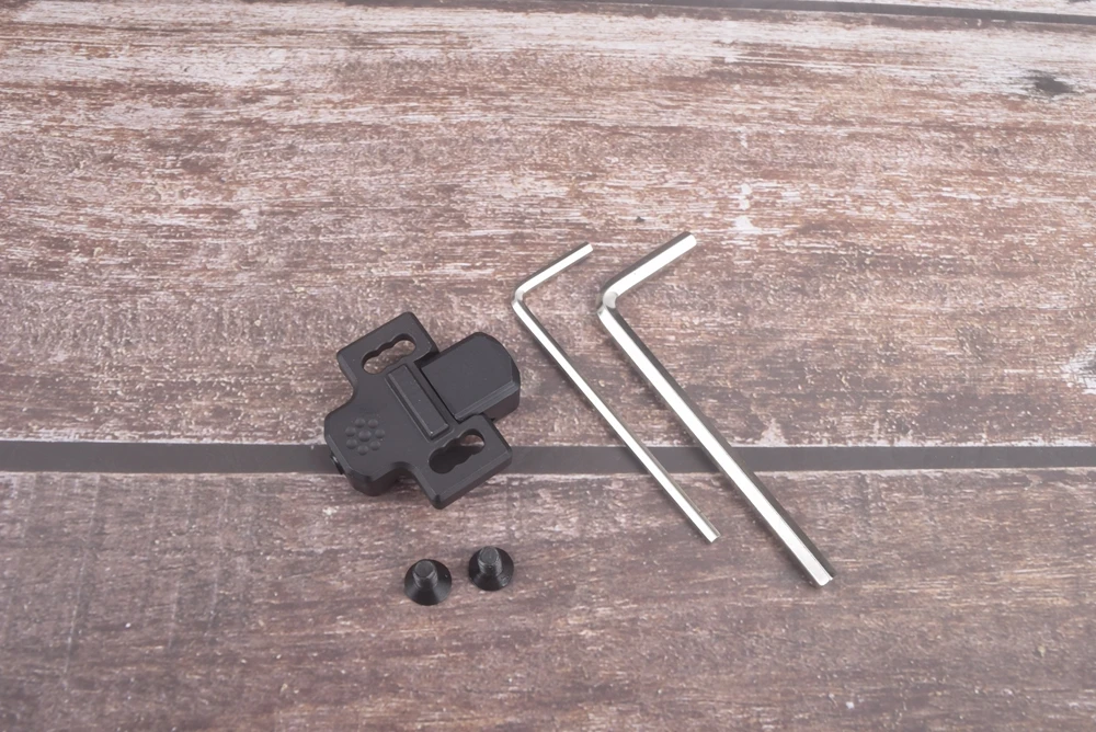 

Осветительное крепление CNC для Surfire M600 M600B M600C M600U M600DF, тактическое оружие, подходит для направляющих Пикатинни 20 мм