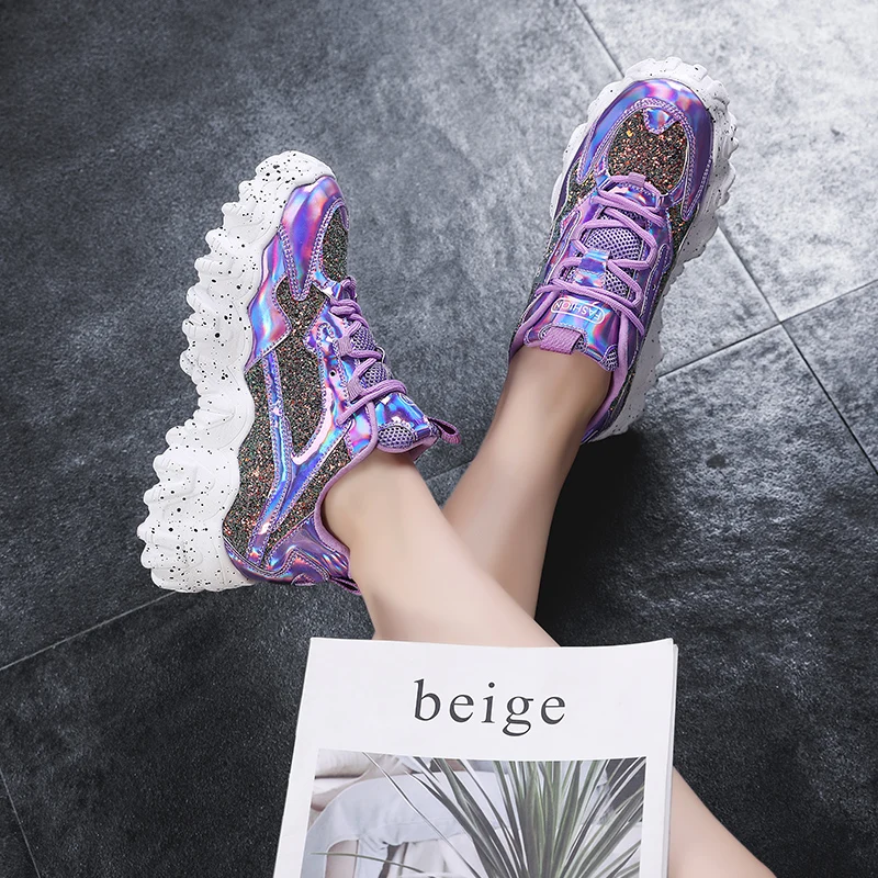 

2021 New Hot Ladies Shoes Sneakers Woman Shoes Glitter Flats Casual Shoes