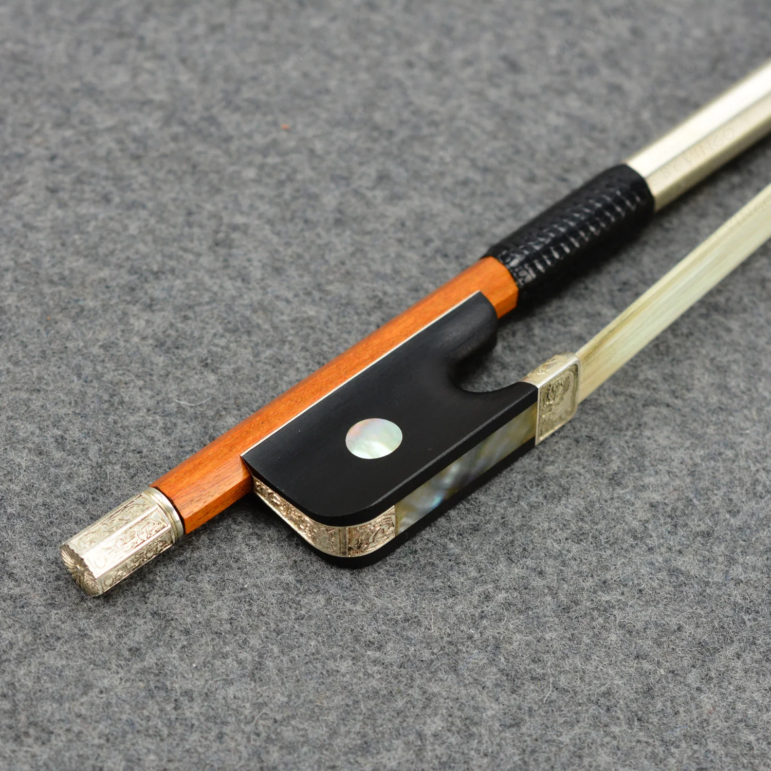 4/4 мастер пернамбуко Виолончель Лук редкая прочная и стабильная палочка резная