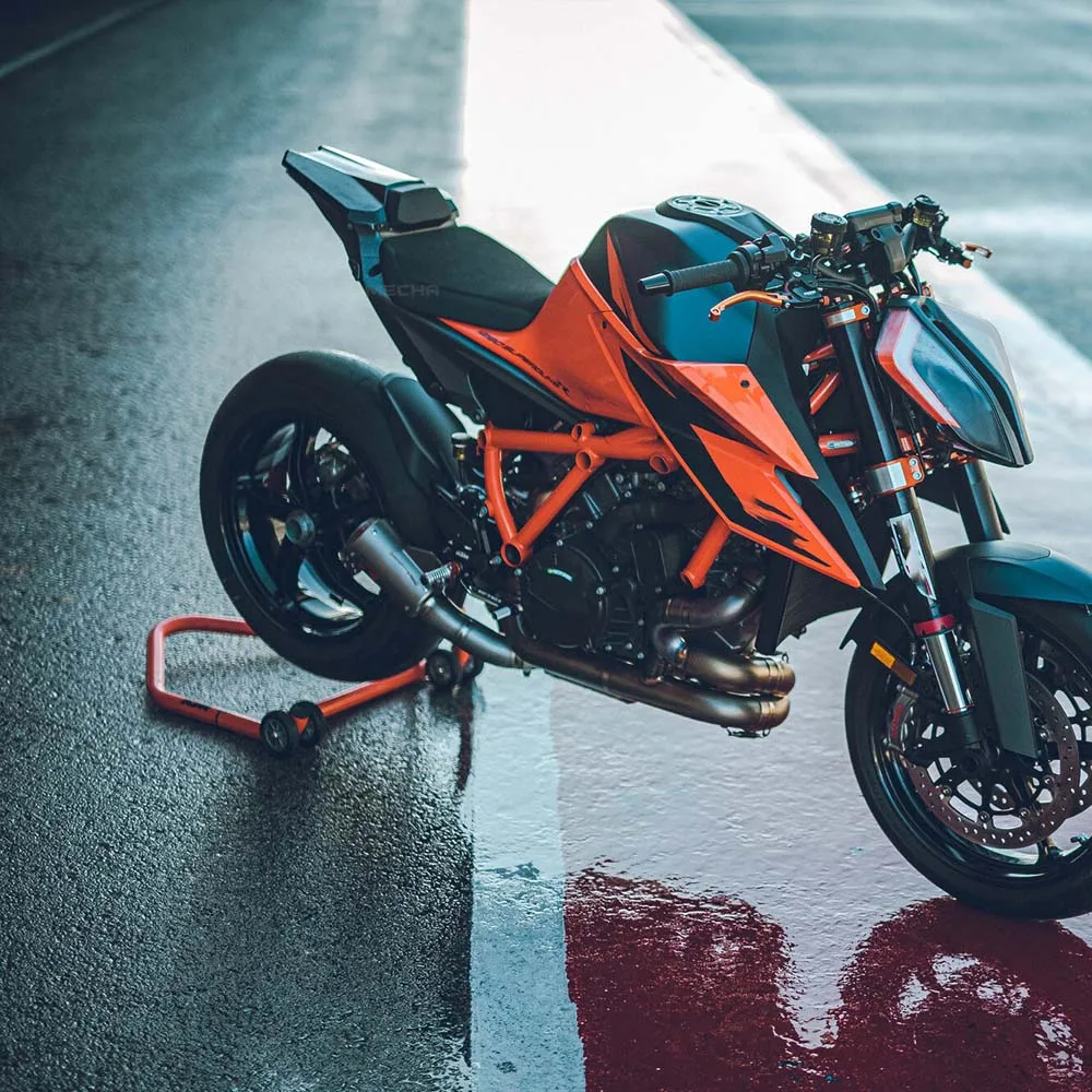 Чехол из углеродного волокна для заднего пассажирского сиденья мотоцикла Super Duke R