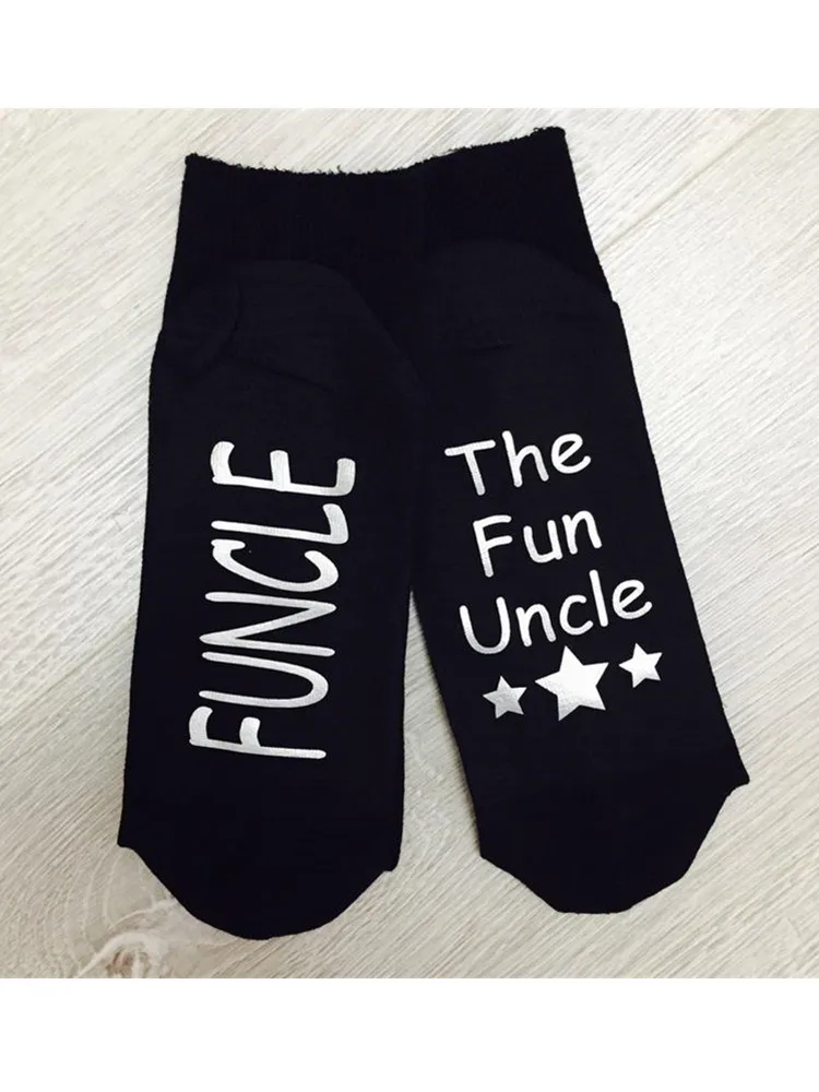 Индивидуальные носки с именем и датой уникальный подарок для бойфренда подарки