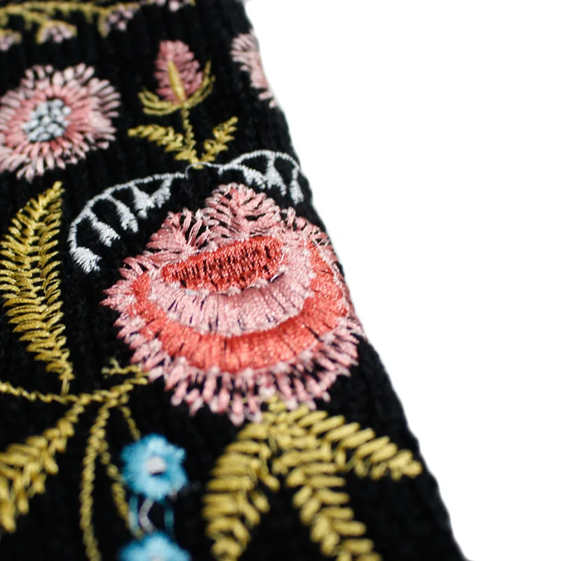 

Oversized Chinese Embroidery Floral Sweater Women 2021 New Hand Floral Pullover Sweaters Female