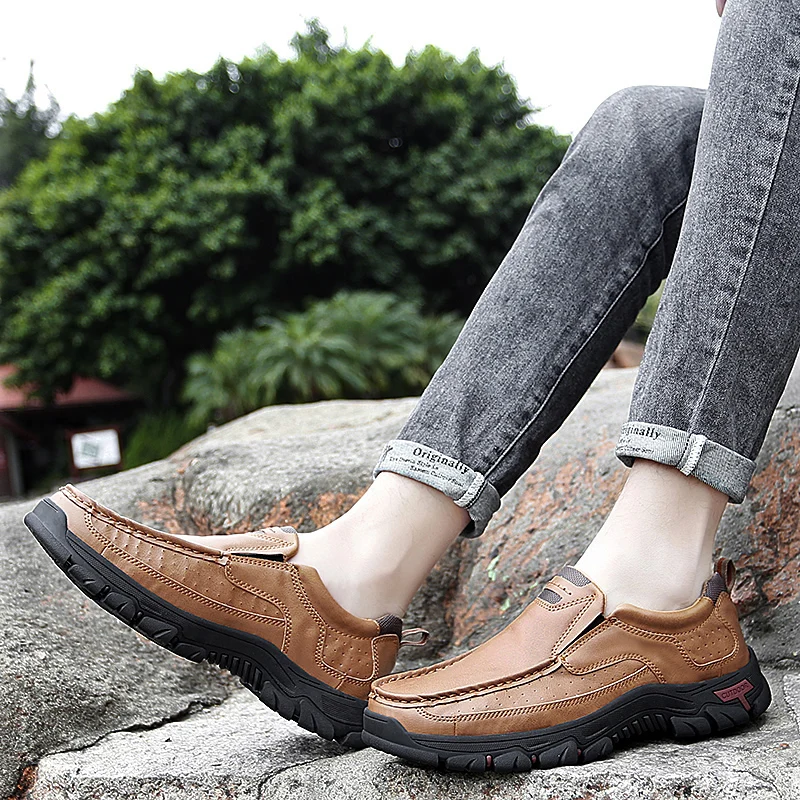 

Men Casual Loafers Sneakers 2021 Fashion Retro Leisure Comfortable Loafers Casual Soft Outdoor Footwear Men Breathable Sneakers