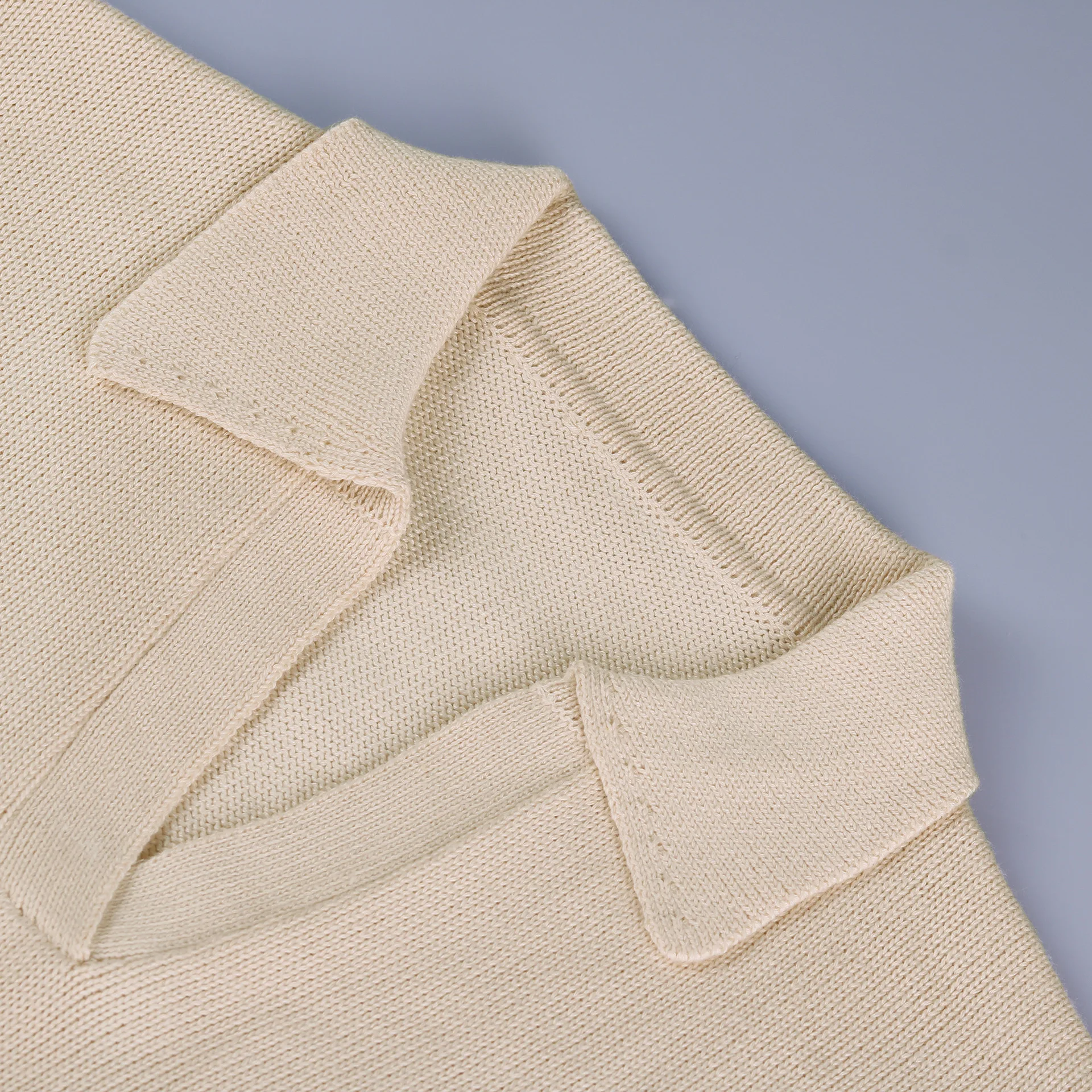 Женский трикотажный свитер с длинным рукавом и V-образным вырезом | Женская