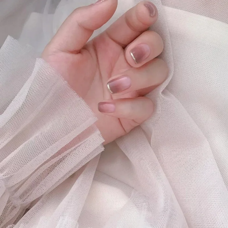 Типсы для ногтей 24 шт. блестящие металлические серебристые боковые короткие