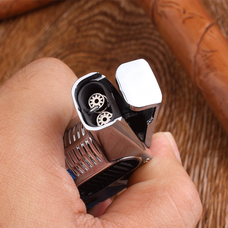 Зажигалка SPUNK струйный фонарь ветрозащитная Бутановая газовая сигарета