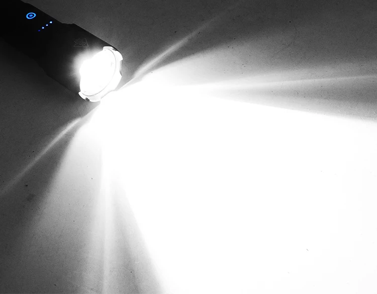 

Pocketman XHP99 LED Flashlight Telescopic Zoom LED Torch USB Rechargeable With Pen Holder Tail Rope Flashlight Use 18650/26650