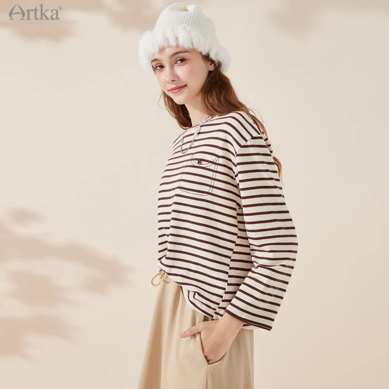 Женская футболка в полоску ARTKA белая Повседневная Свободная из 2021 хлопка с