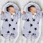 Детский комбинезон на молнии, с капюшоном и принтом звезд