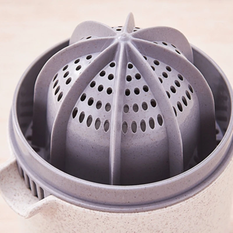 

Manual Lemon Juicer Mini Fruit Juicer Hand Orange Lemon Fruit Citrus Squeezer