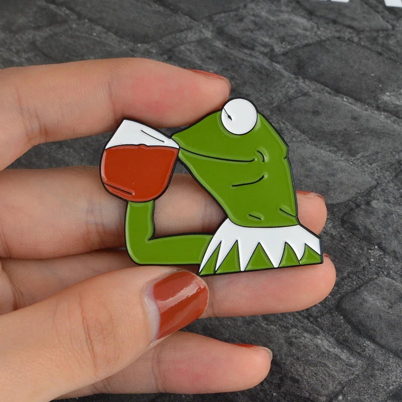 Лягушка Pepe Sad Think Drink Fun Animal джинсовые броши для одежды для женщин эмалированные значки на заказ ювелирные изделия подарки для мужчин