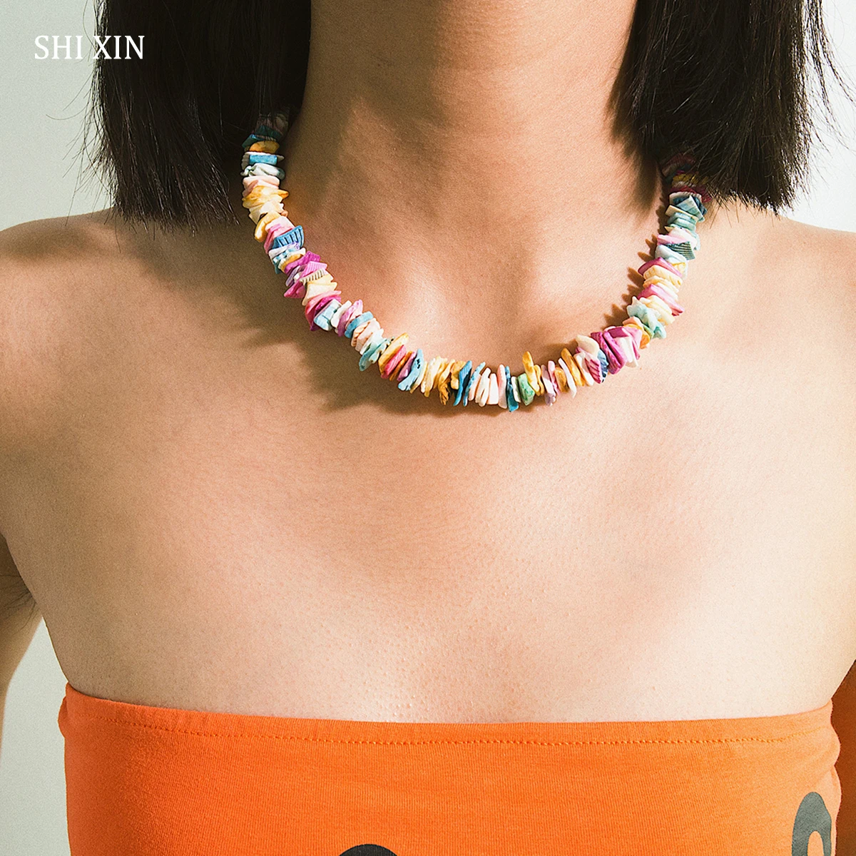 SHIXIN Boho белое/цветное колье-чокер Puka, летнее ожерелье из морской раковины с фишками для женщин, модный чокер, Женский ошейник