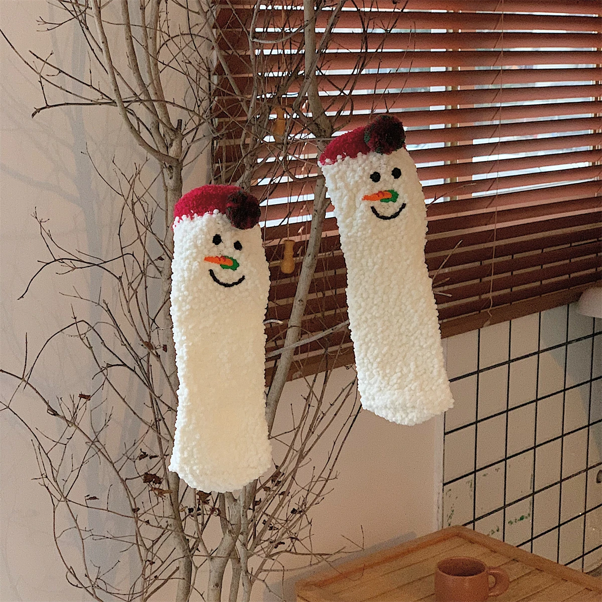 New Fashion Winter Warm Christmas Mid-tube Plush Socks, Comfortable Coral Fleece Warm Floor Socks,New Year Gifts, Cute Female  s