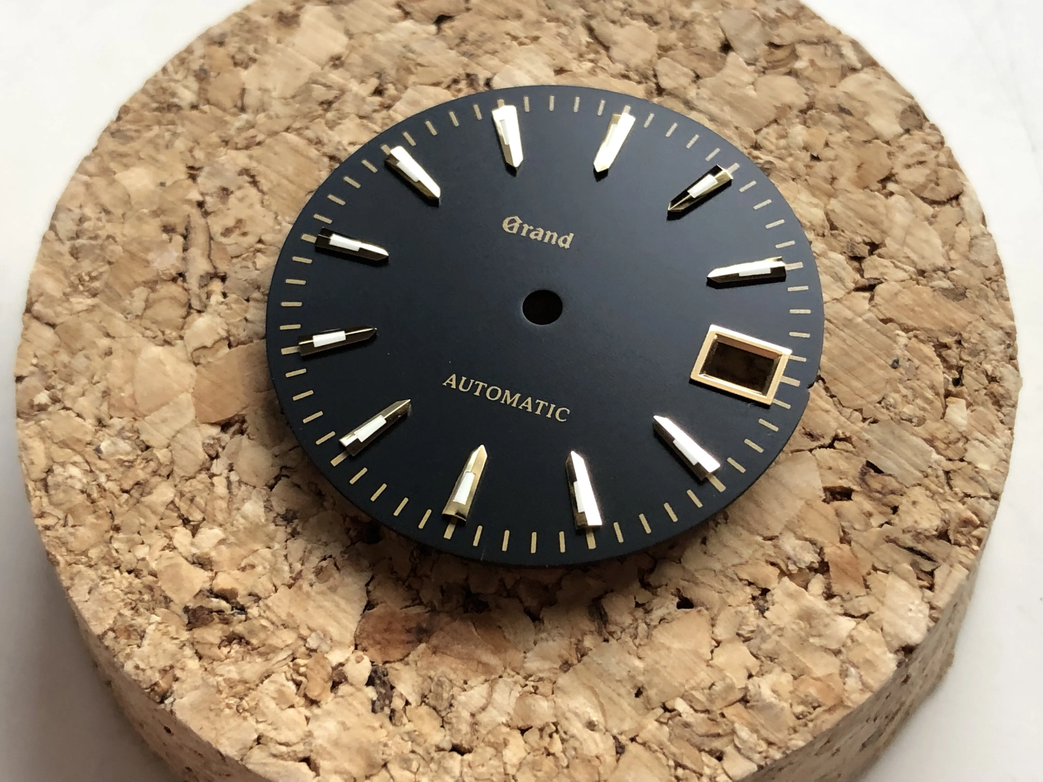 

S-Watch dial with gsseiko mark super quality 28.5mm fir nh35 movement and nh35 case for skx007/and skx009