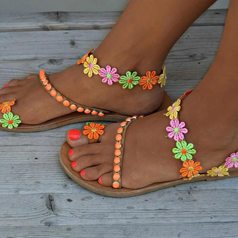 

Summer Shoes Woman Flats Sandals Female Sweet Colorful Flower Shoes Girl Flat Toe Beach Shoes Plus Size 40-43 Beads Sandals