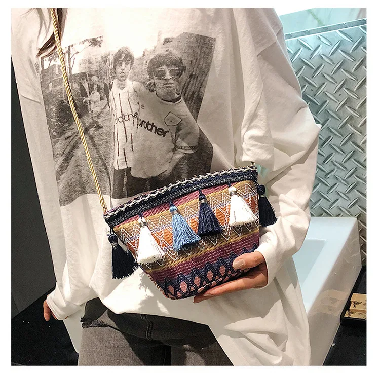 

2020 Women Straw Bag Woven Handbags Girl Crossbody Shoulder Bags Beach Summer Beach Travel Handmade Tassel Tote Fashion Bags