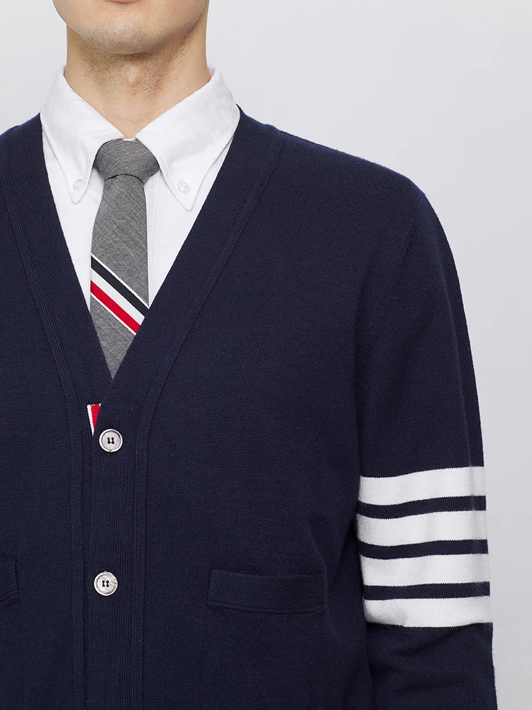 

2021 TB THOM Fashion Brand Sweaters Men Slim Fit V-Neck Cardigans Clothing Striped Wool Cotton Spring and Autumn Casual Coat