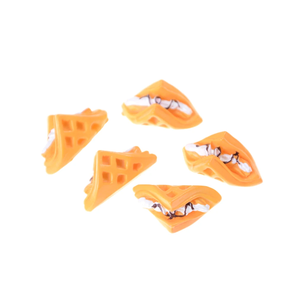 

5pcs/set Dollhouse Simulation Mini Cake Dollhouse Miniature Food Scene Model DIY Doll House Resin Cake Model Kitchen Toys