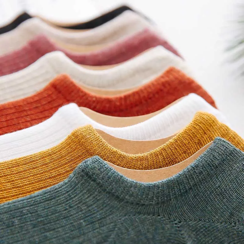 Минималистичные короткие носки в Вертикальную Полоску для отдыха удобные